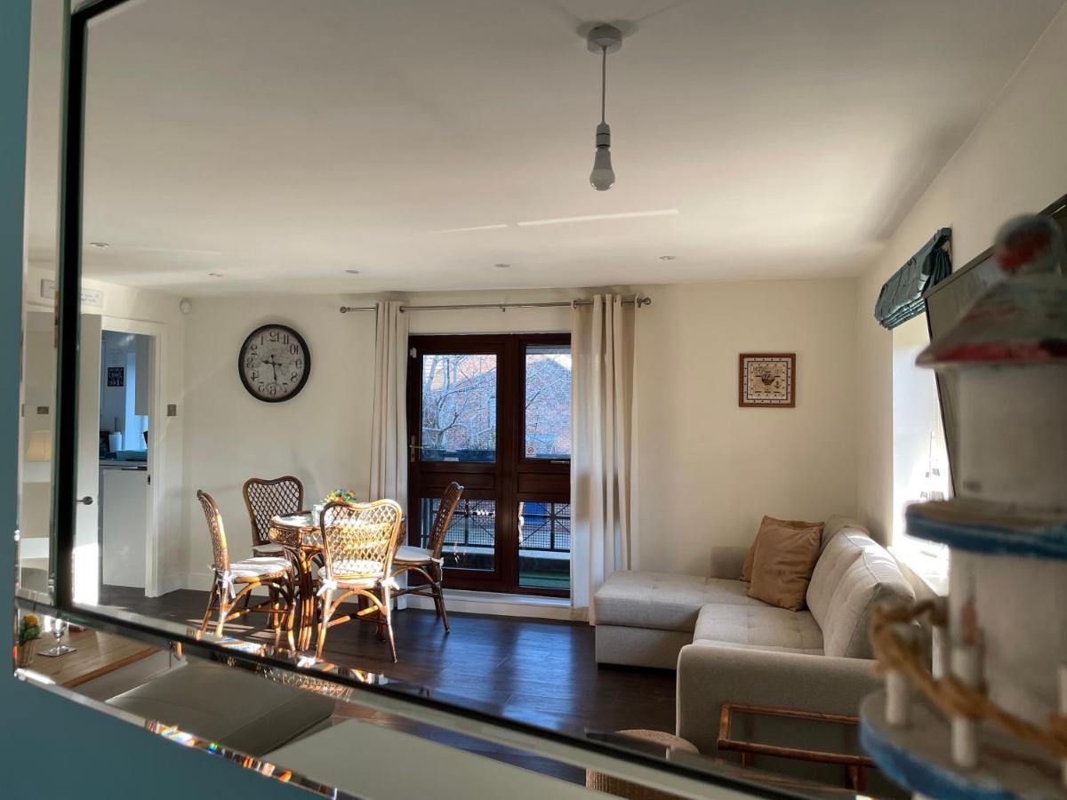 פורטסמות' St Georges Balcony Suite With Parking מראה חיצוני תמונה